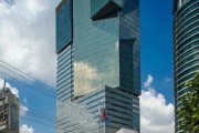 梦见白蛇象屿集团旗下公司拟收购上海仙乐斯广场98.68%的股权
